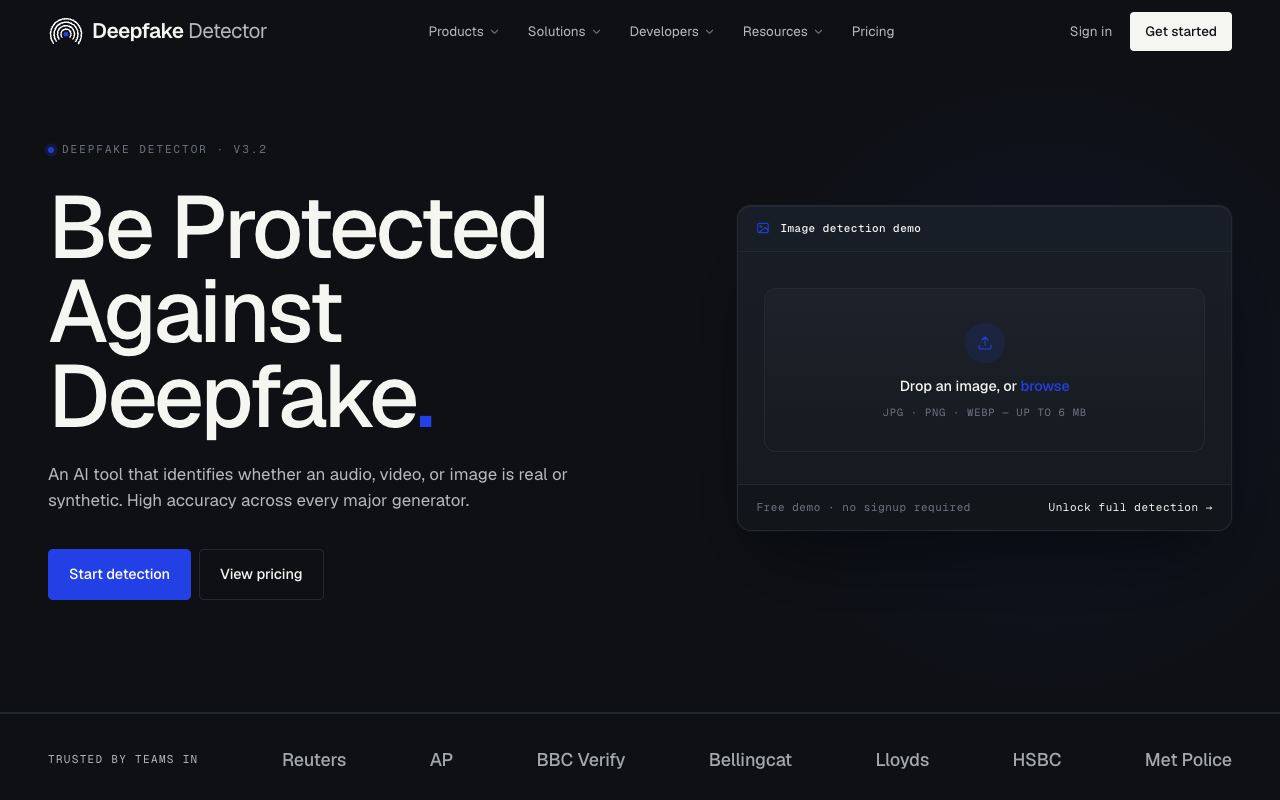 Deepfake Detector — website screenshot